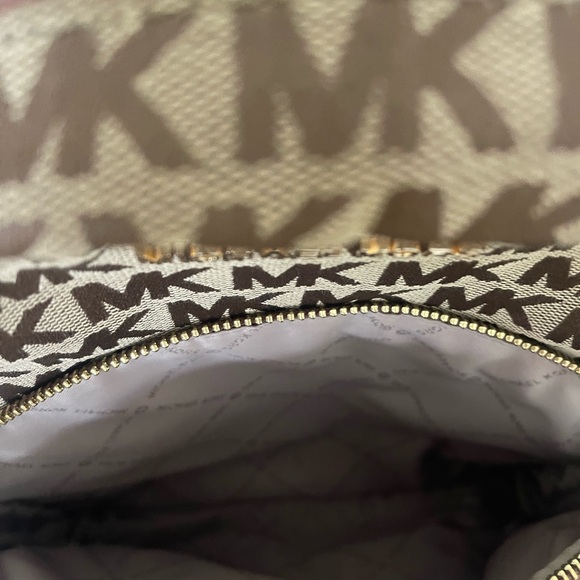 NWT Michael Kors Brown Backpack - Picture 3 of 7